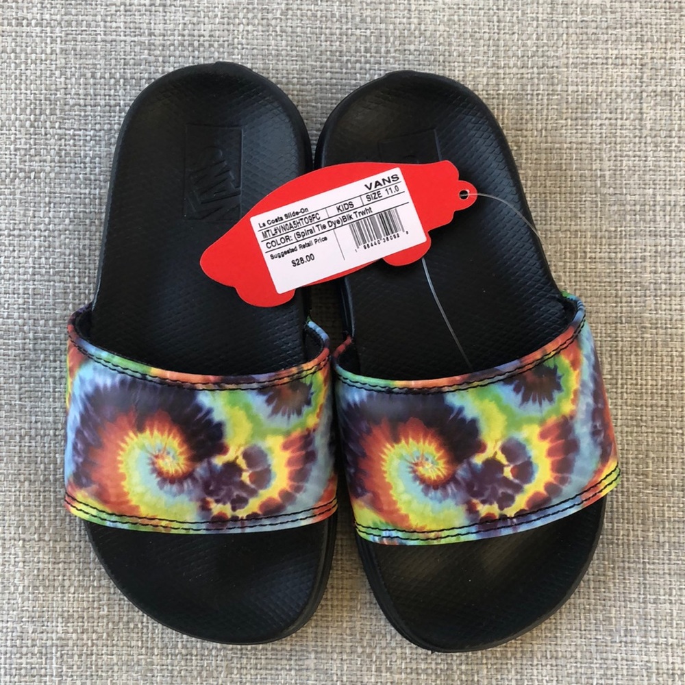 NWT boys Vans slides